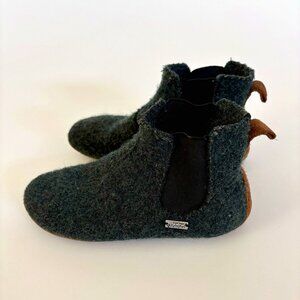 Living Kitzbühel Slippers, kids size 33